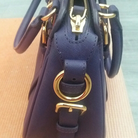 rare vintage prada medium lux tote - Picture 4 of 8